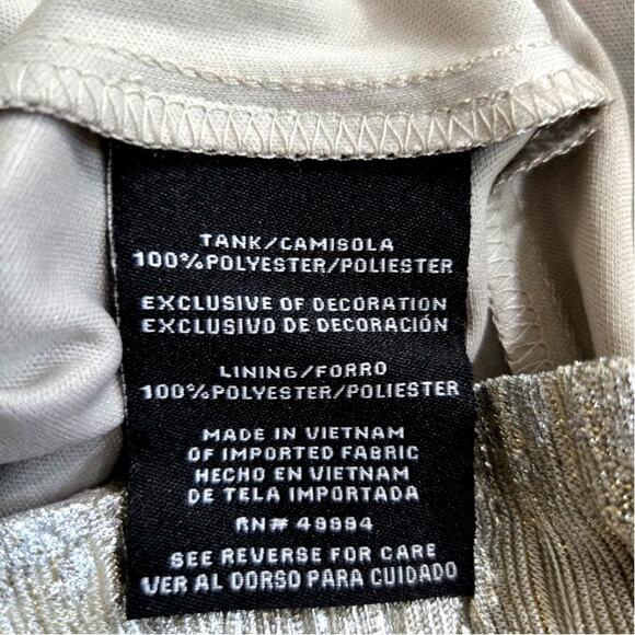 R&M‎ Richards Metallic Silver Sleeveless Blouse – Size 12 NWT - Picture 10 of 10